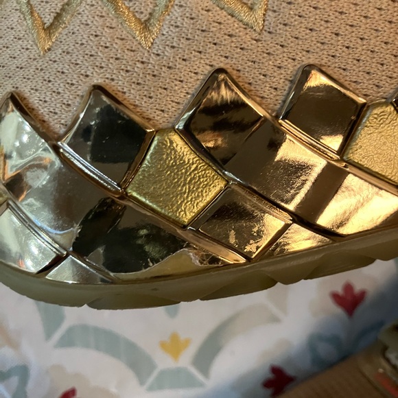 Puma MB.01 Melo Golden Child Basketball Shoes - Picture 9 of 9